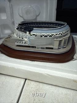 Opening Day at Yankees New Stadium Danbury Mint 2009 Lighted Limited To 5000