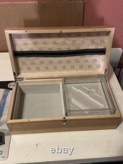 Original Grain 1923-2008 New York Yankees Stadium Seat Wood LE Jewelry Watch Box