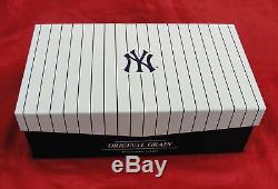 Original Grain New York 1923 Yankees Stadium Seats Automatic Ltd Ed Watch & Box