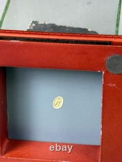 Original Yankee Stadium the Black Brick with Case LG304