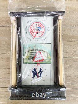 RARE-NEW Danbury Mint NY Yankees Stadium Wooden Desk Clock &Barometer Temp Gauge