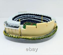 Rare New York Yankees Stadium Miniature Collectible MLB 2009