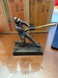 SGA-New York Yankees Hall of Fame statues from 2004, 2005 and 2006 set of 9 MINT