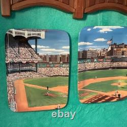 The Danbury Mint New York Yankees Yankee Stadium 4-Decorative Plate Set Rack