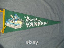 VINTAGE 1950s NEW YORK YANKEES COLORED STADIUM BASEBALL PENNANT with UNCLE SAM