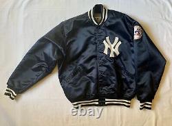 Vintage Felco New York Yankees Size XL Satin & Quilted Stadium Jacket NICE