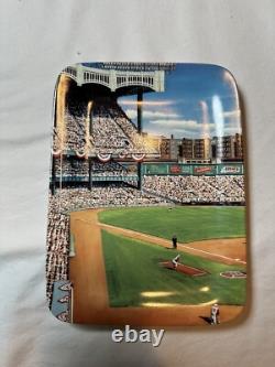 Vintage New York Yankee Stadium Panoramic Collectible Danbury Mint Plate Set