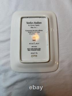 Vintage New York Yankee Stadium Panoramic Collectible Danbury Mint Plate Set