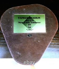 Yankee Stadium MLB Officially Licensed Stadium Replica Model By DANBURY Mint