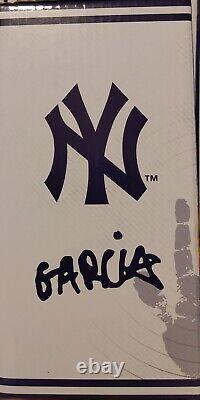 Yankees Jerry Garcia Grateful Dead Bobblehead Rare SGA New in Box
