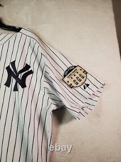 Yankees Jersey Men Size 52 Baseball Majestic Stripe Jeter RARE Old Stadium Patch